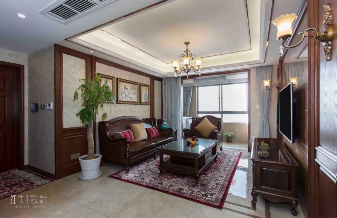 南京旭日愛(ài)上城115平米簡(jiǎn)美風(fēng)格裝修 喜歡深色家具的看過(guò)來(lái)01