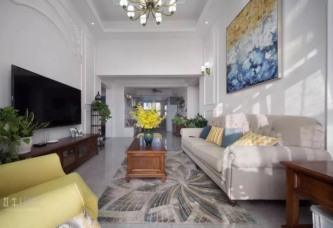 南京140平精裝房拆了重裝，改造出溫馨簡(jiǎn)美風(fēng)之家！08客廳改造后