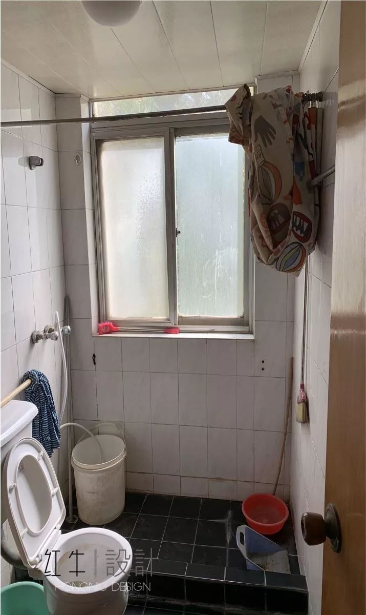 南京老房翻新--“能住”與“好住”之間，就差這點(diǎn)改變！08改造前_衛(wèi)生間