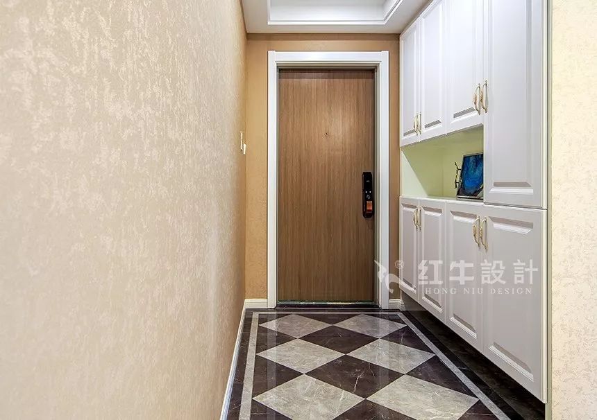 南京融僑觀(guān)邸120㎡現(xiàn)代簡(jiǎn)約--低調(diào)有質(zhì)感的家居美學(xué)07玄關(guān)