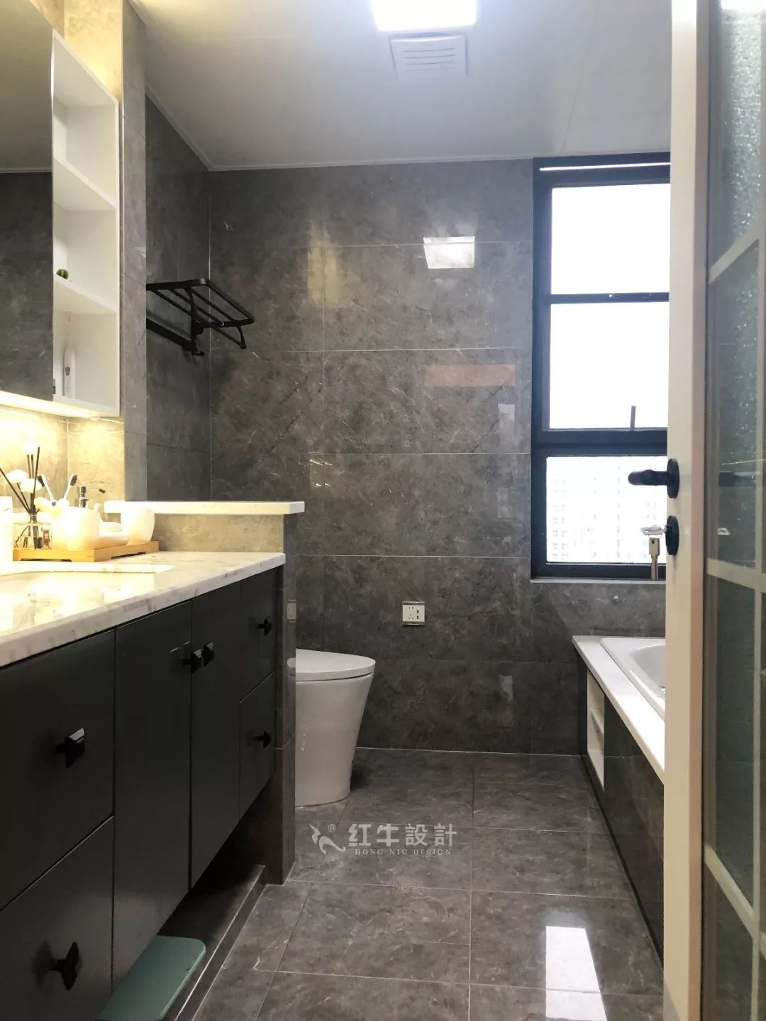 南京保利國際社區(qū)140㎡現(xiàn)代風(fēng)格--四室二廳大戶型，寬敞開闊又舒適！10主臥設(shè)計(jì)