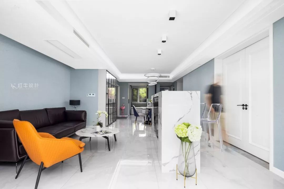 南京雅居樂(lè)145㎡現(xiàn)代簡(jiǎn)約--演繹當(dāng)代生活美學(xué)09臥室設(shè)計(jì)01客廳