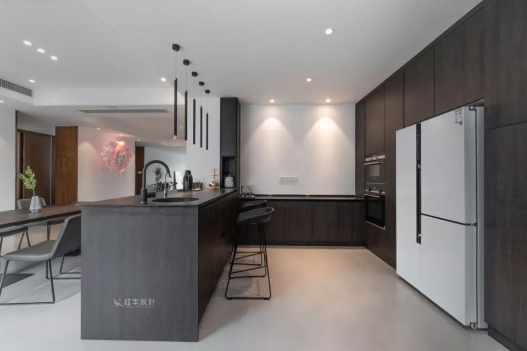 南京仙龍灣280㎡后現(xiàn)代風(fēng)格--對于現(xiàn)代主義的反叛07廚房設(shè)計(jì)