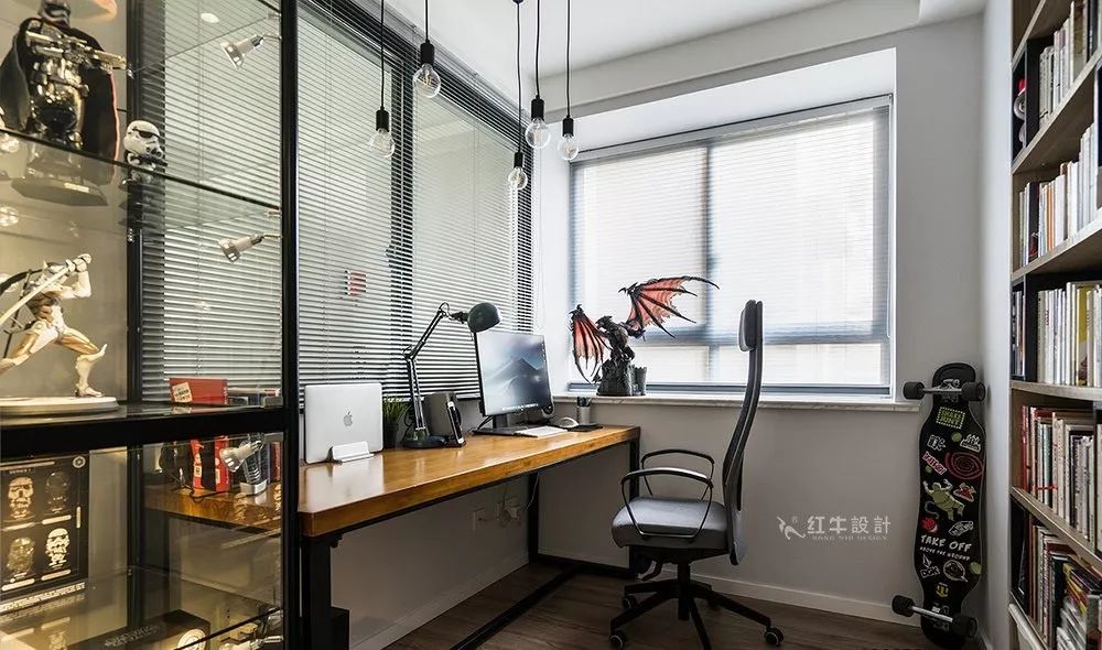 南京王子公館89㎡現(xiàn)代簡(jiǎn)約--超吸睛的背景墻跳色07書房設(shè)計(jì)