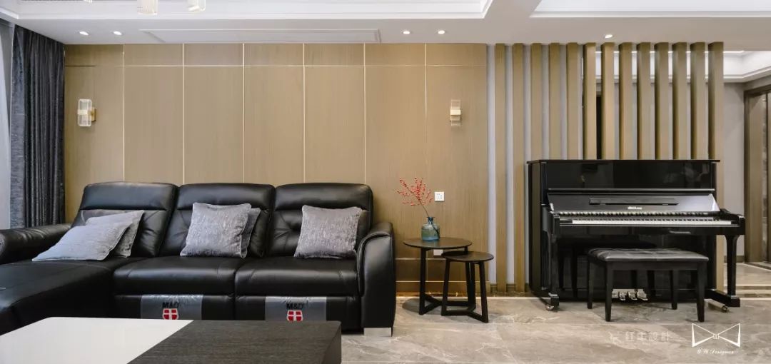 南京高科榮域133㎡輕奢風(fēng)格--巧用木飾面，打造質(zhì)感之家！04客廳設(shè)計(jì)