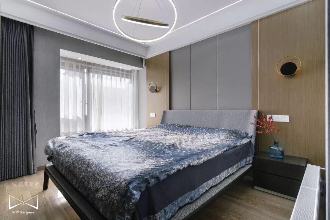 南京高科榮域133㎡輕奢風(fēng)格--巧用木飾面，打造質(zhì)感之家！10主臥設(shè)計(jì)