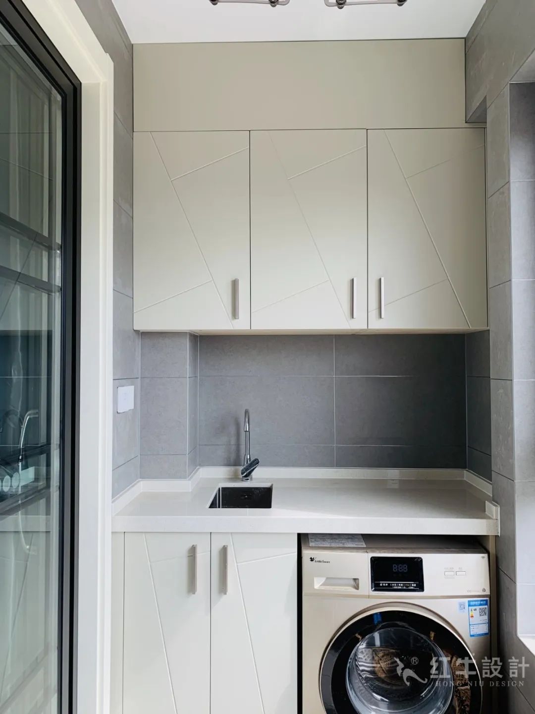 孟憲濤_保利國際社區(qū)115㎡現(xiàn)代北歐--簡潔明亮之家，一人獨居太愜意！09實景效果_陽臺