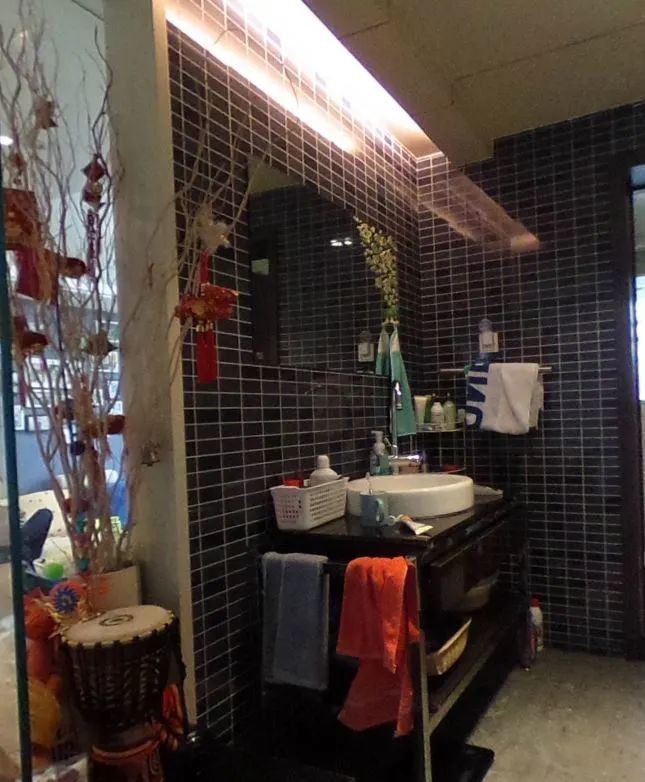 余瑋_金鼎灣花園135㎡輕奢風(fēng)格--老房升級(jí)改造，前后對(duì)比大變樣！14過道·改造前