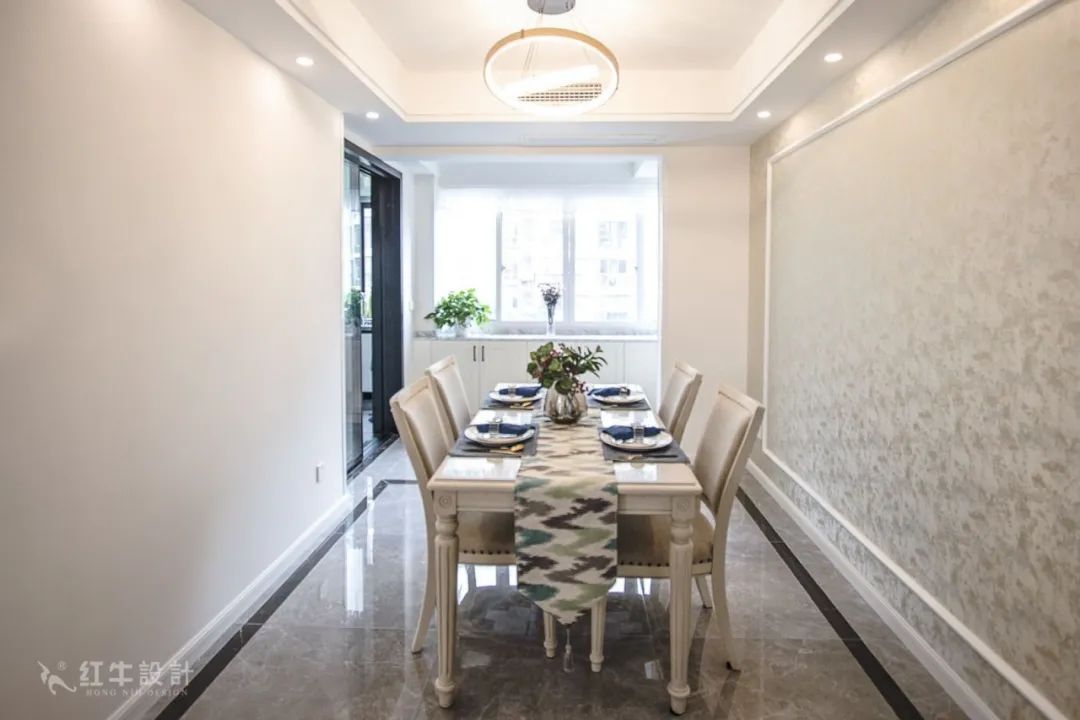 最美畢業(yè)照 ⑥--簡(jiǎn)美不一定是深色系，也可以這樣清爽哦！06餐廳