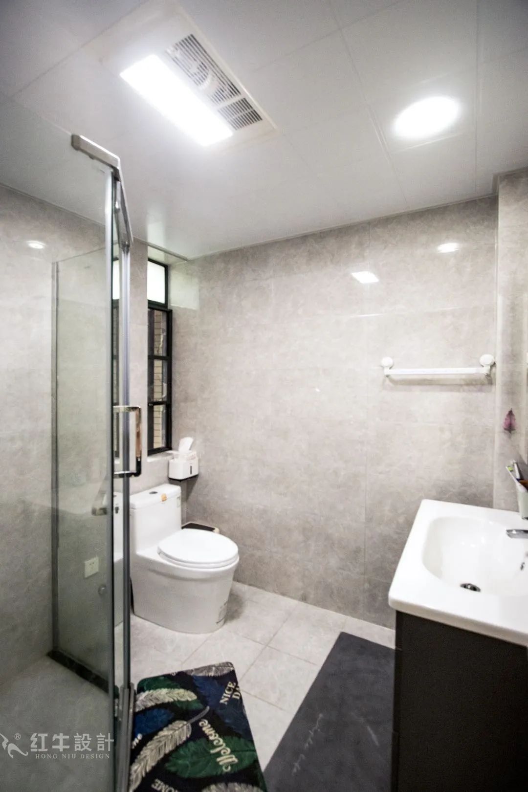 最美畢業(yè)照 ⑥--簡(jiǎn)美不一定是深色系，也可以這樣清爽哦！11衛(wèi)生間