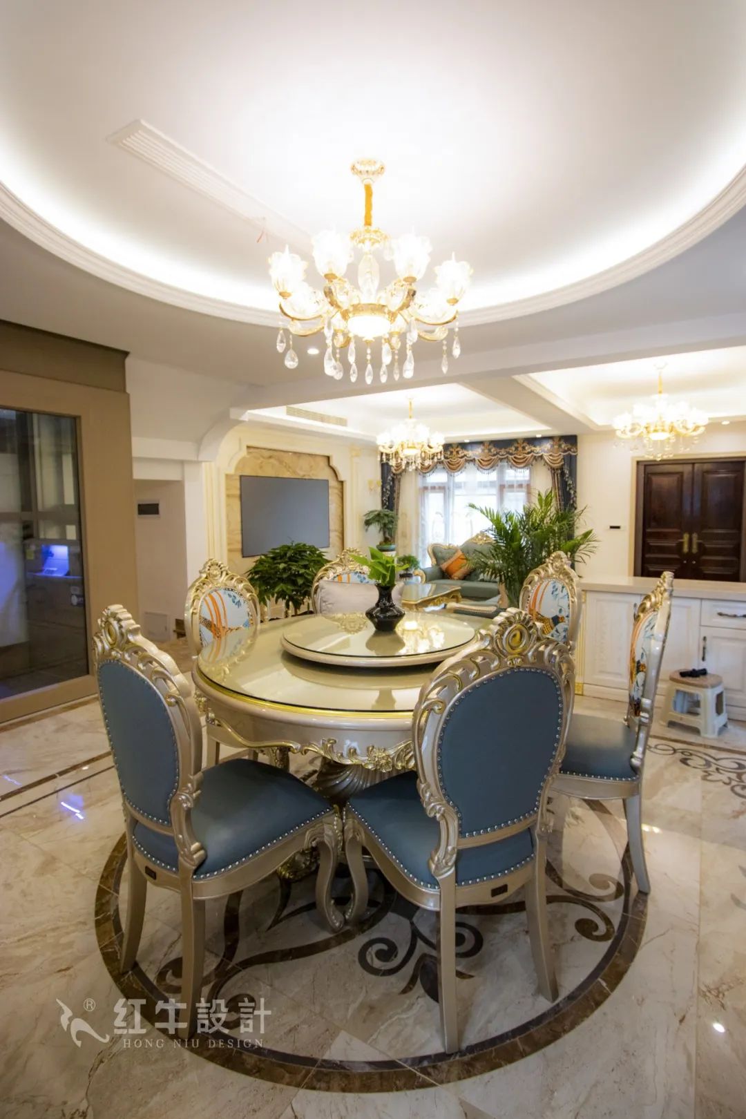 最美畢業(yè)照 ③--簡(jiǎn)歐風(fēng)“四層別墅”內(nèi)部曝光！06