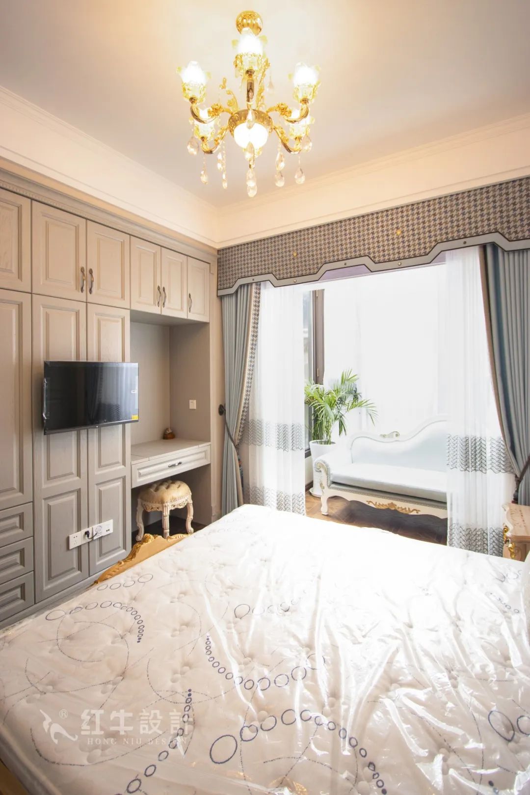 最美畢業(yè)照 ③--簡(jiǎn)歐風(fēng)“四層別墅”內(nèi)部曝光！12