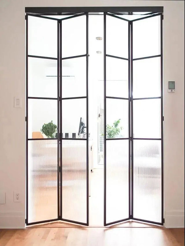 想裝玻璃推門(mén)，哪種更適合？15