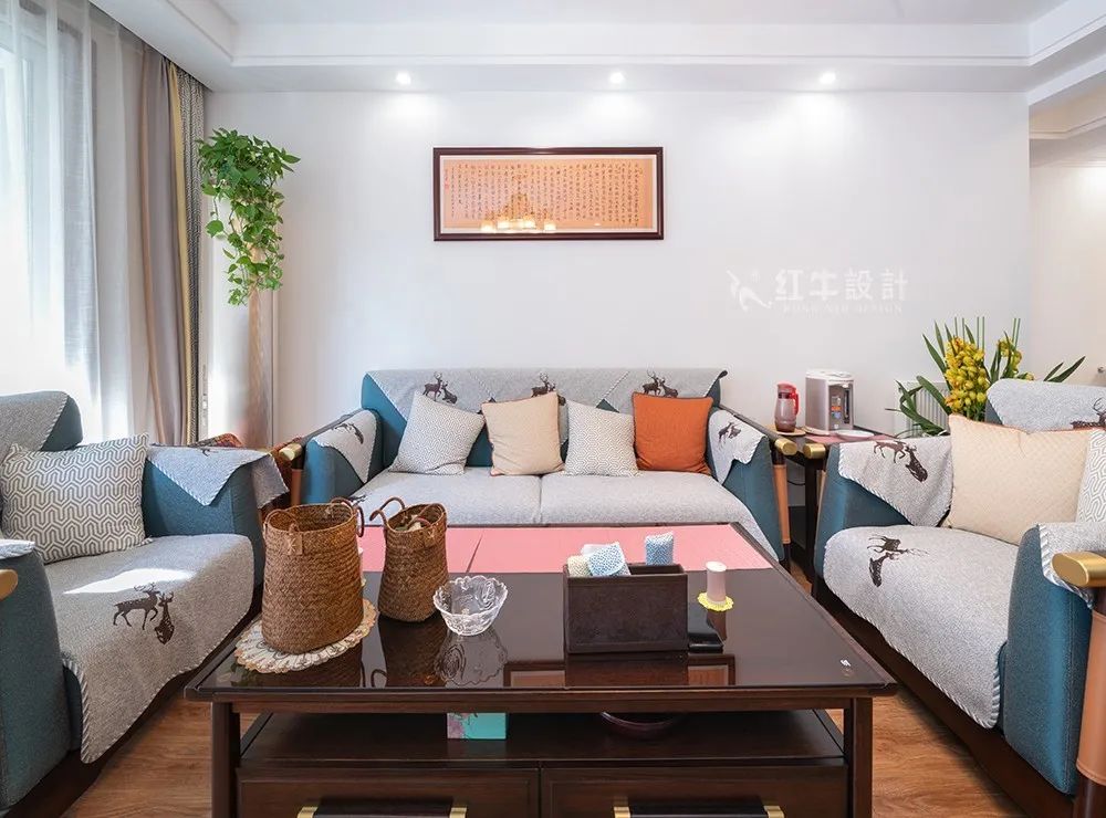 吳波_香格里拉東苑136㎡簡(jiǎn)美風(fēng)格--喜歡深色家具的看過來01