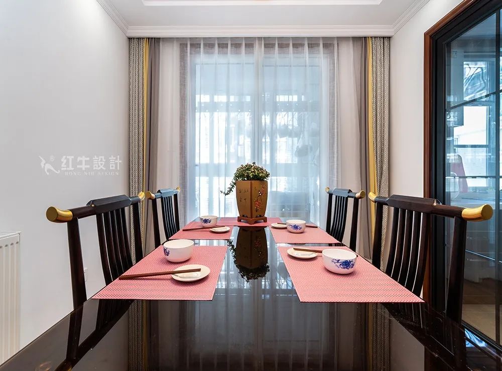 吳波_香格里拉東苑136㎡簡(jiǎn)美風(fēng)格--喜歡深色家具的看過來03