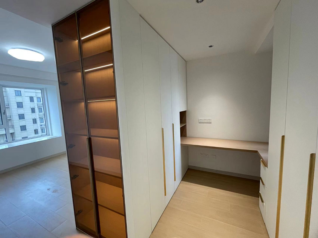 客戶見證｜又一工地完工，業(yè)主送來致謝錦旗，【內(nèi)附完工實(shí)景和效果圖】08衣帽間1080x809