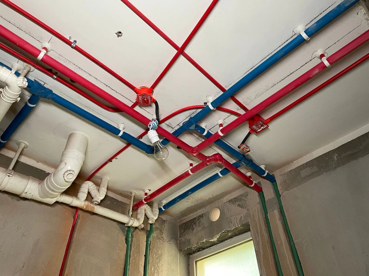 差別真的太大了！南京紅牛裝飾標(biāo)準(zhǔn)化水電工藝vs非正規(guī)／熟人施工隊(duì)的水電工藝！08