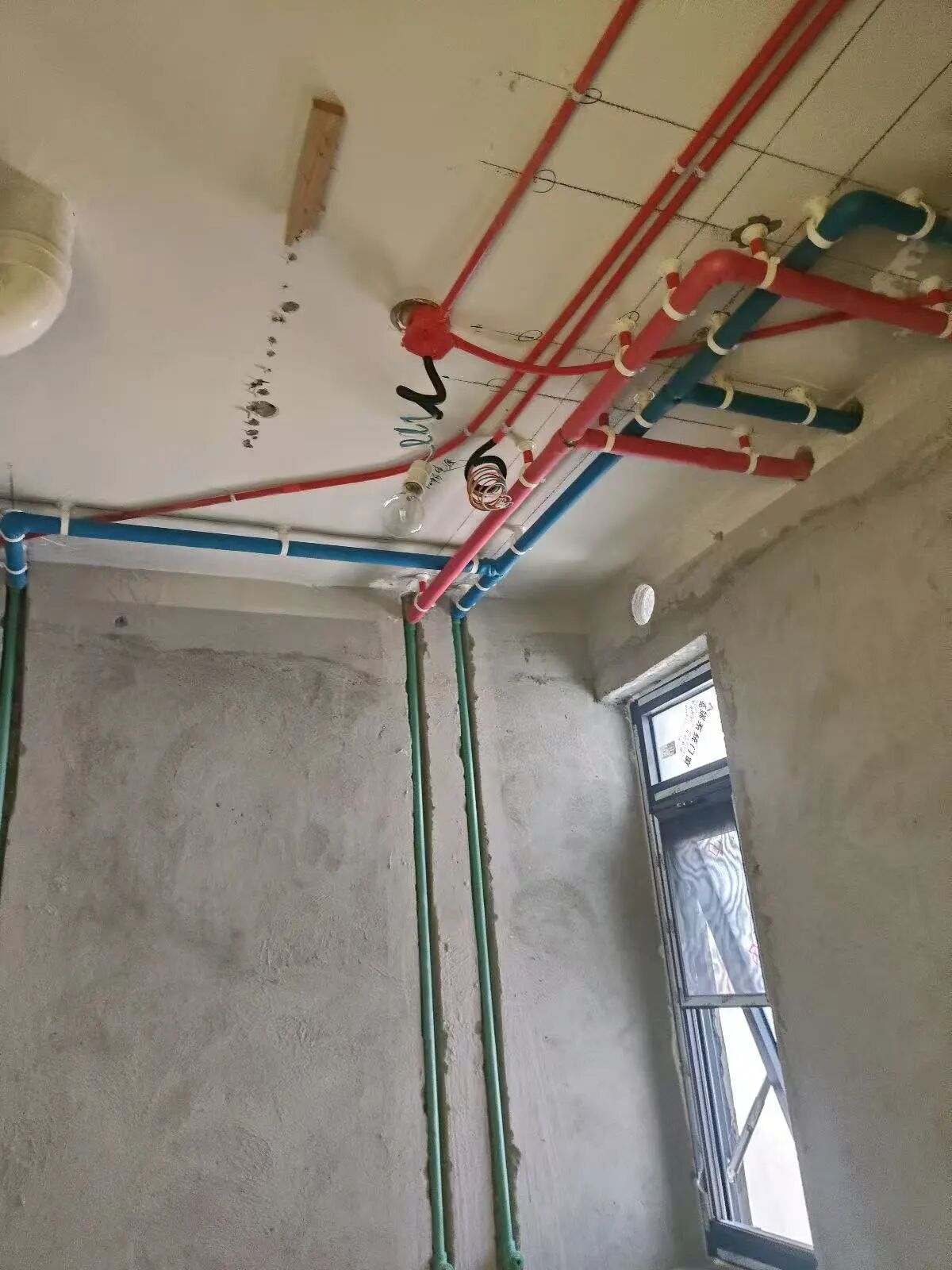 工地巡檢日：步履不停，以行動(dòng)兌現(xiàn)品質(zhì)承諾，嚴(yán)格把控每一環(huán)！10